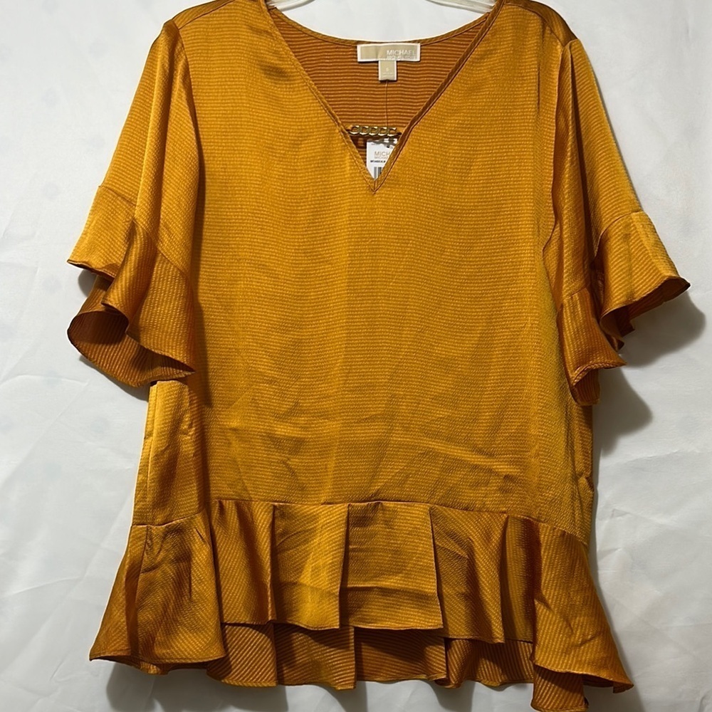 MICHAEL Michael Kors Gold Puff Sleeve Ruffled Blouse